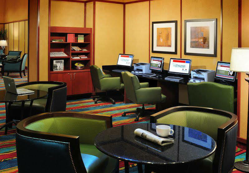Courtyard By Marriott San Antonio Riverwalk Exterior photo